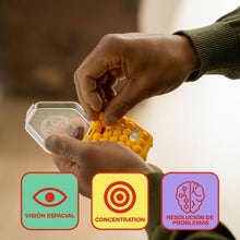 Load image into Gallery viewer, IQ Mini Hexpert Puzzle Game