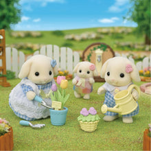 Load image into Gallery viewer, Calico Critters Blossom Gardening Set
