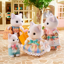 Load image into Gallery viewer, Calico Critters Latte Cat Family