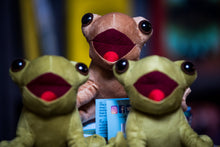 Load image into Gallery viewer, Peluche de "Un Coquí de Boriquén" (Especie: Coquí marron)