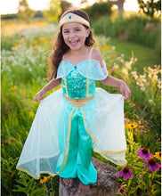 Load image into Gallery viewer, Jasmine Princess Set Size 3-4
