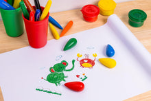 Load image into Gallery viewer, Little Creatives Easy Grasp Bulb Crayons
