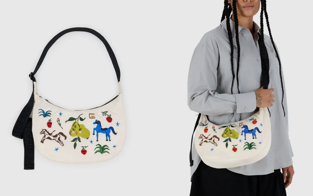 Baggu Medium Crescent Bag - Embroidered Painted Prairie
