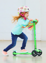Load image into Gallery viewer, Micro Maxi Scooter Neon (Green)
