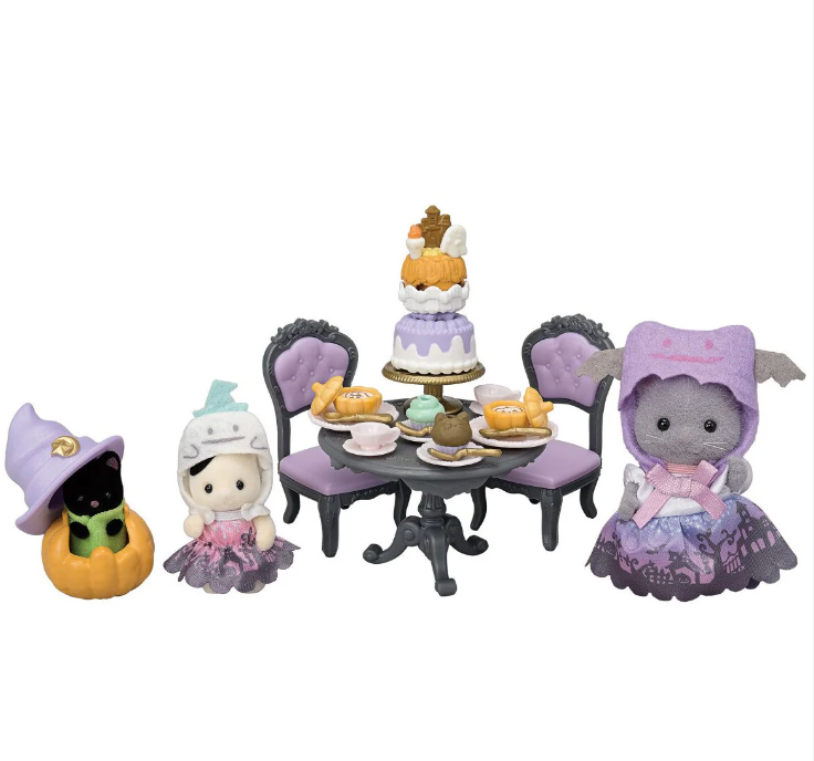 Calico Critters Halloween Surprise Party Set